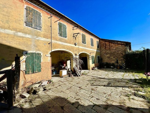 casale in vendita a Spinea