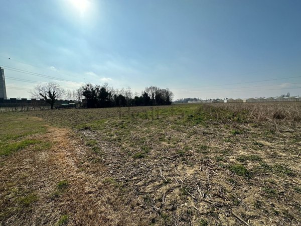 terreno edificabile in vendita a Spinea