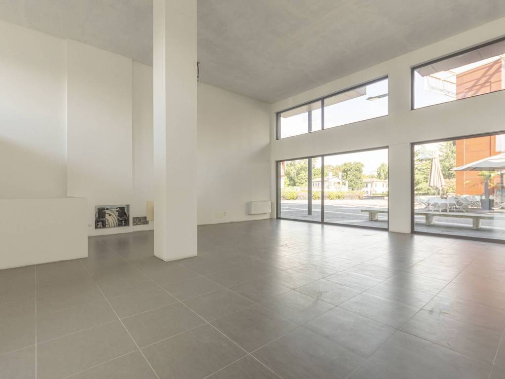 negozio in vendita a Spinea