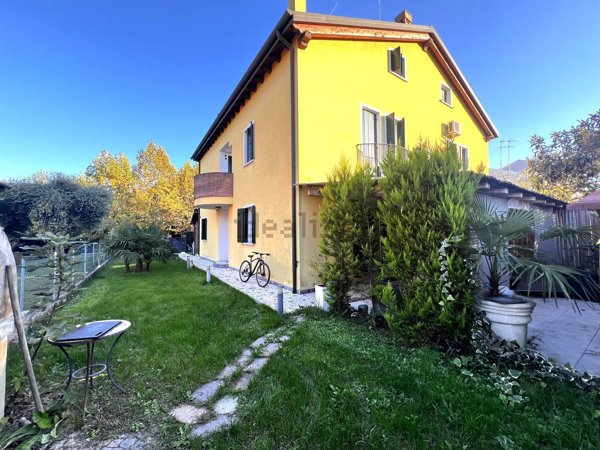 casa indipendente in vendita a Spinea