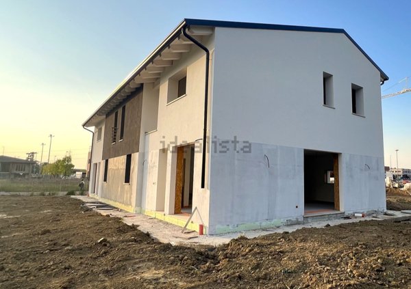 casa indipendente in vendita a Spinea