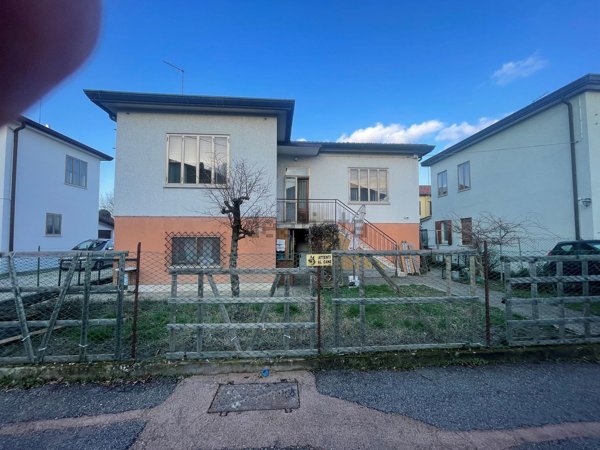 casa indipendente in vendita a Spinea