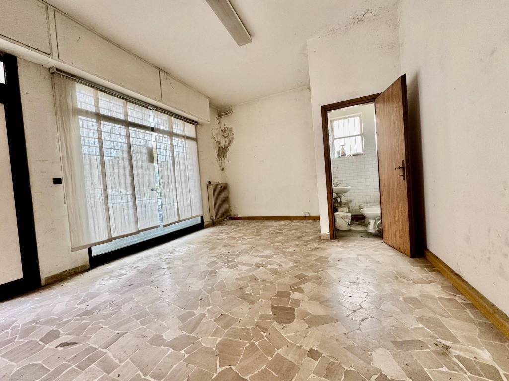 ufficio in vendita a Spinea