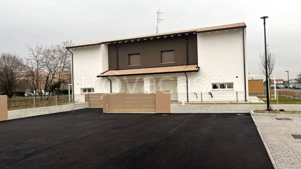 casa indipendente in vendita a Spinea