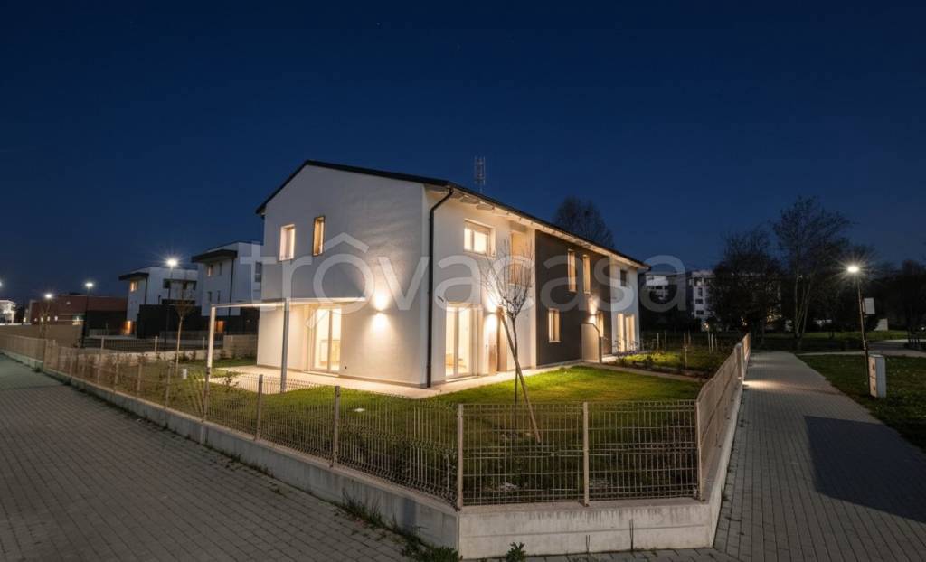 casa indipendente in vendita a Spinea