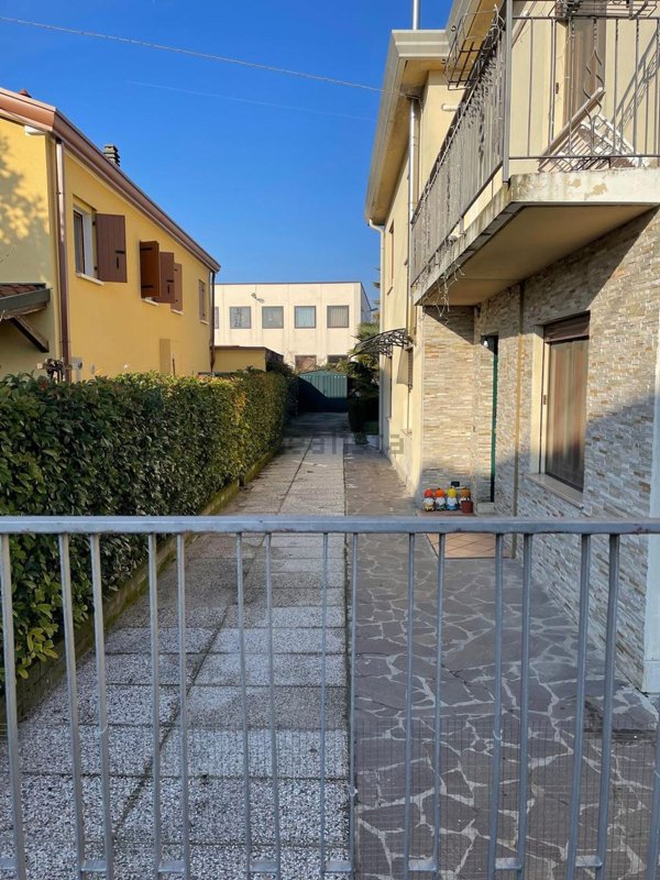 casa indipendente in vendita a Spinea