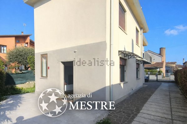 casa indipendente in vendita a Spinea