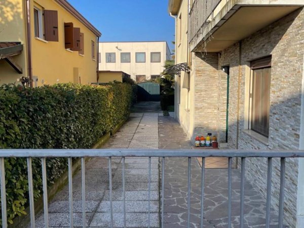 casa indipendente in vendita a Spinea