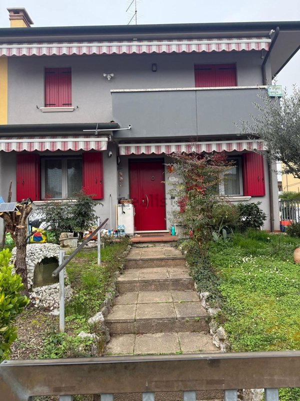 casa indipendente in vendita a Spinea