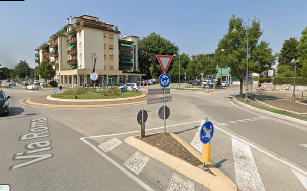 negozio in vendita a Spinea