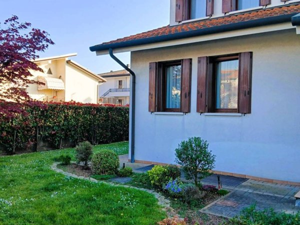 casa indipendente in vendita a Spinea