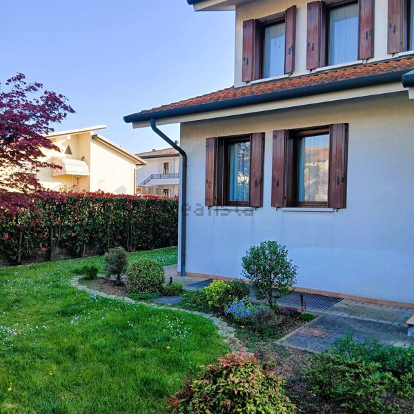 casa indipendente in vendita a Spinea