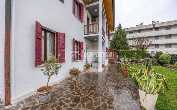 casa indipendente in vendita a Spinea