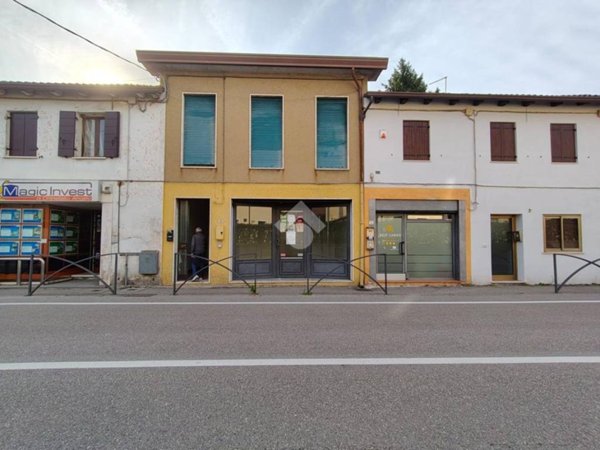 negozio in vendita a Spinea