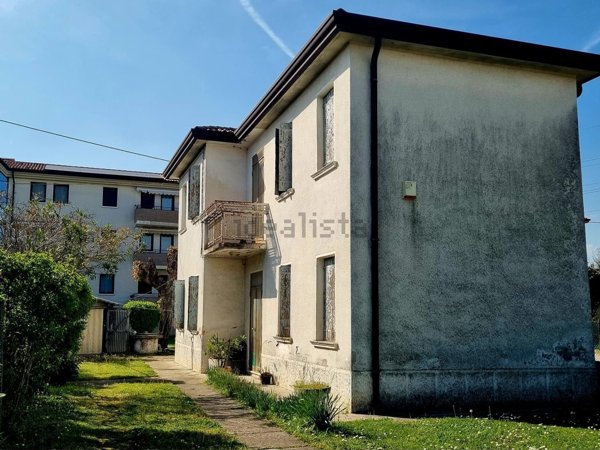 casa indipendente in vendita a Spinea