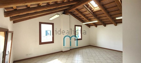 ufficio in vendita a Spinea