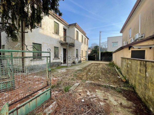 casa indipendente in vendita a Spinea