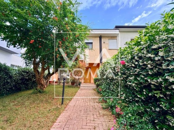 casa indipendente in vendita a Spinea