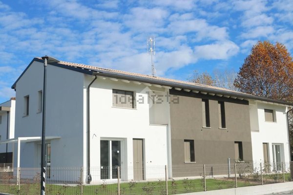 casa indipendente in vendita a Spinea