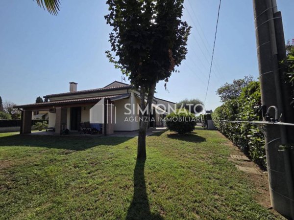 casa indipendente in vendita a Spinea