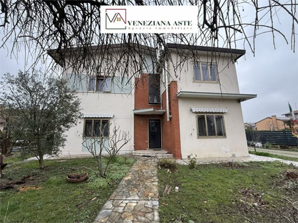 casa indipendente in vendita a Spinea