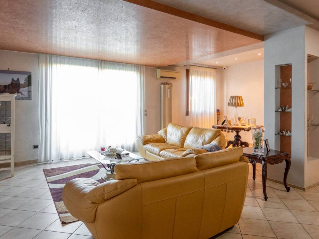 casa indipendente in vendita a Spinea