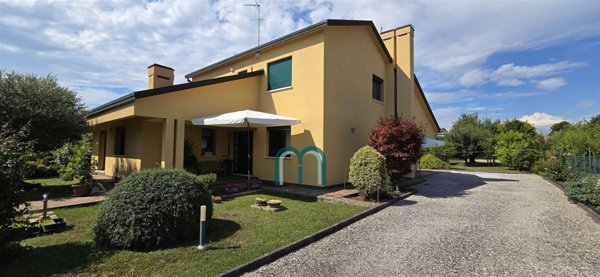 casa indipendente in vendita a Spinea