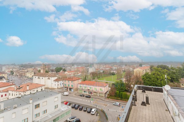 ufficio in vendita a Spinea