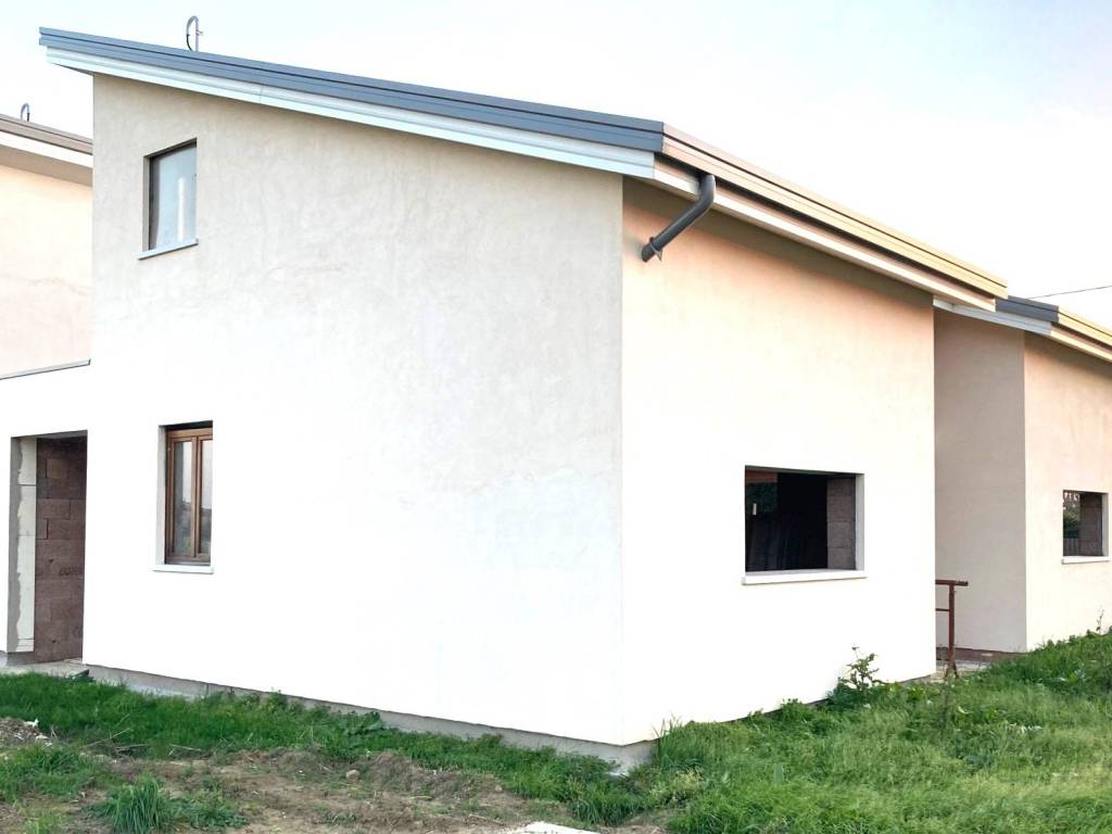 casa indipendente in vendita a Stra in zona Paluello