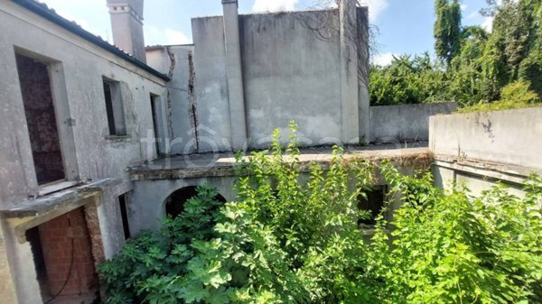 casa indipendente in vendita a Stra