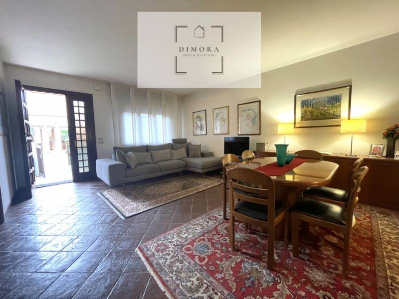 casa indipendente in vendita a Stra