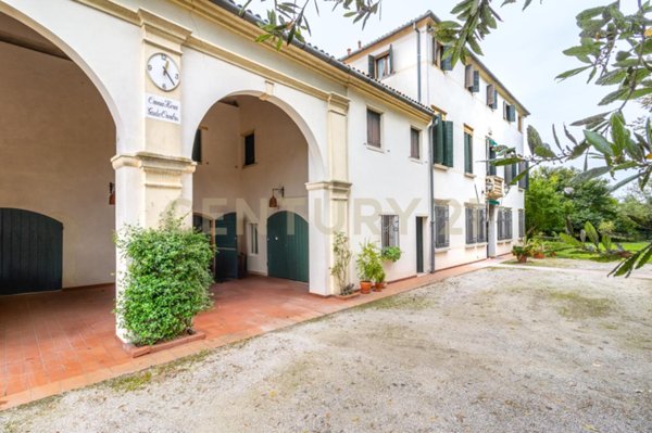 casa indipendente in vendita a Stra