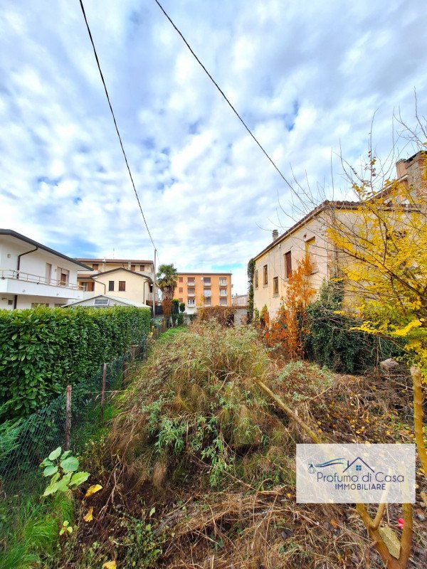 casa indipendente in vendita a Stra