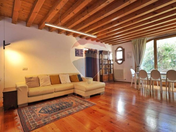 casa indipendente in vendita a Stra in zona Paluello