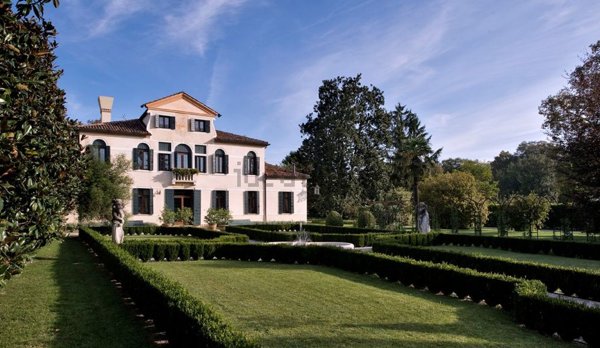 casa indipendente in vendita a Stra