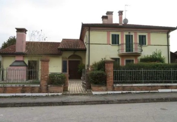 casa indipendente in vendita a Stra