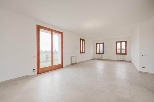 casa indipendente in vendita a Stra in zona San Pietro