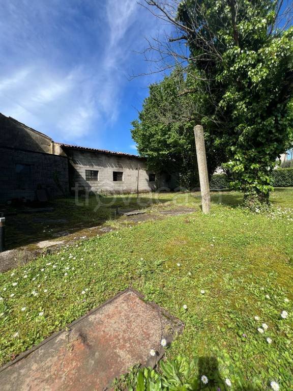 casa indipendente in vendita a Stra