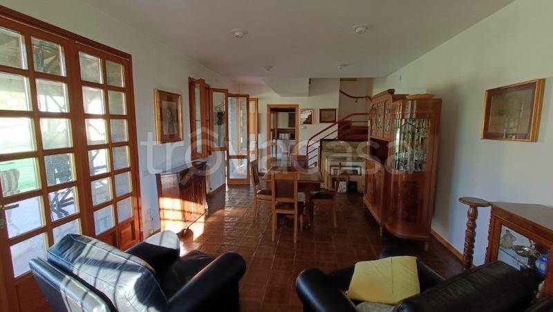 casa indipendente in vendita a Stra
