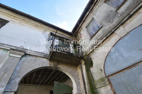 casa indipendente in vendita a Stra in zona Paluello