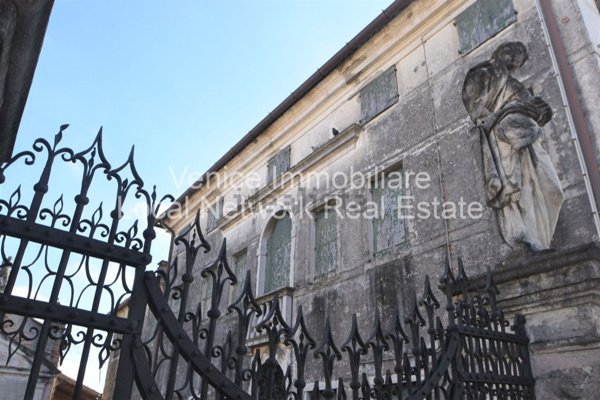casa indipendente in vendita a Stra in zona Paluello