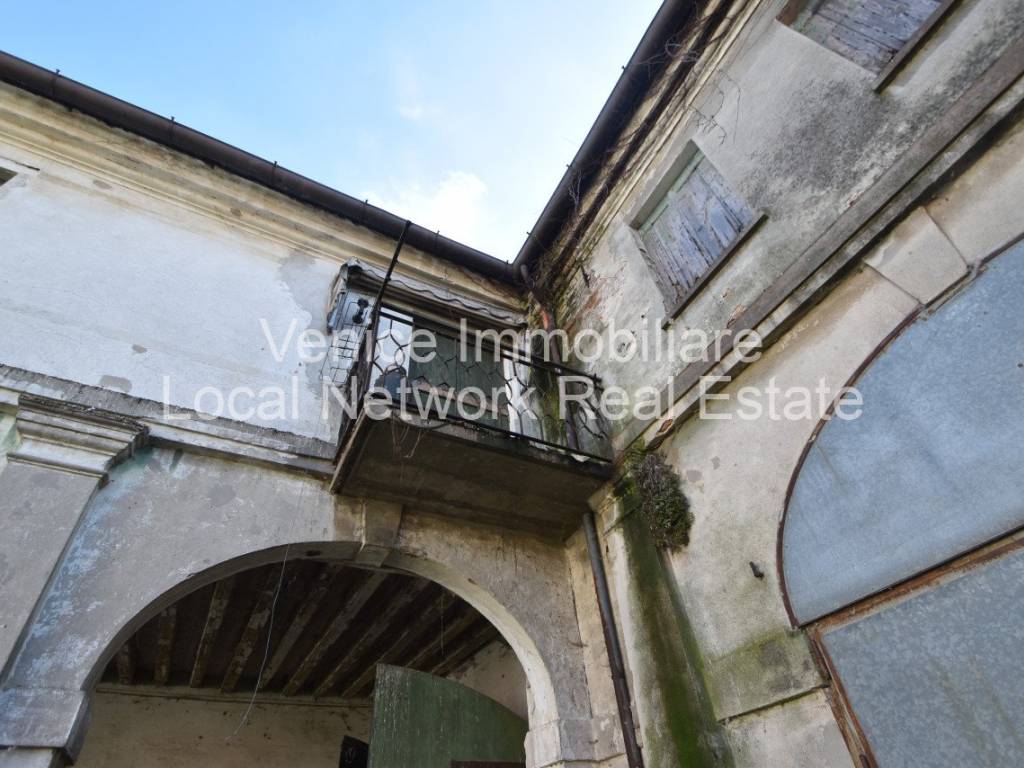 casa indipendente in vendita a Stra in zona Paluello