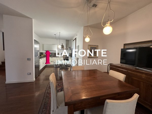 casa indipendente in vendita a Stra