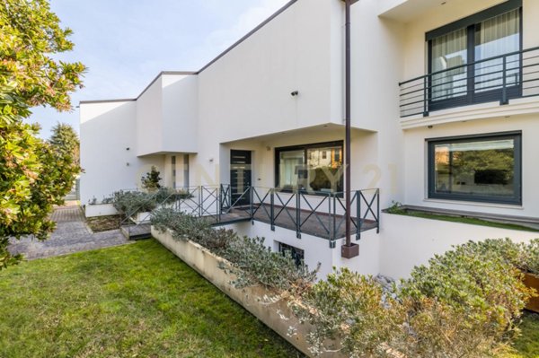 casa indipendente in vendita a Stra