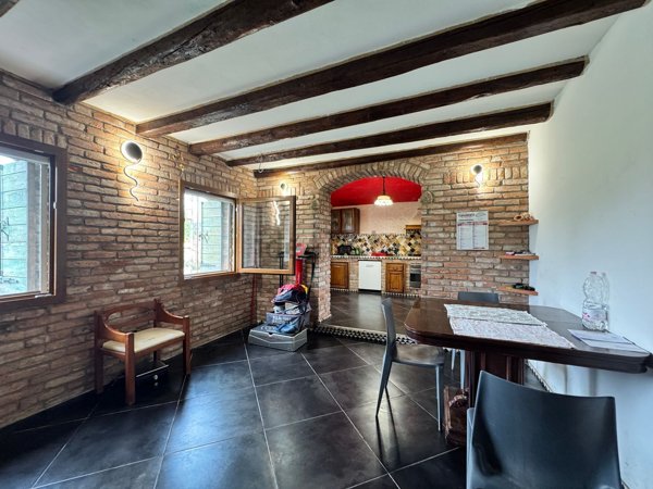 casa indipendente in vendita a Stra in zona Paluello