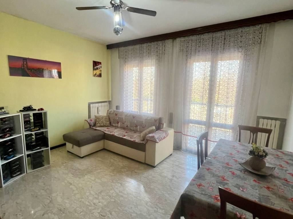 appartamento in vendita a Stra in zona Paluello