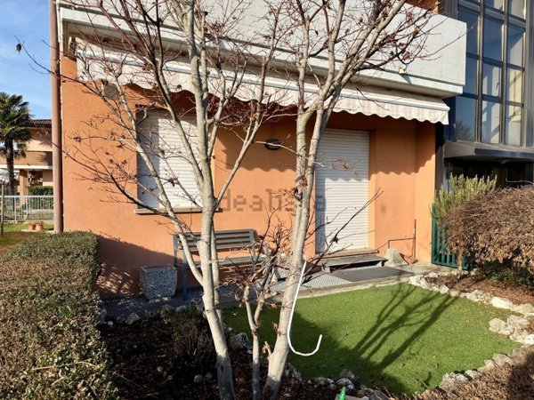 appartamento in vendita a Stra in zona Paluello