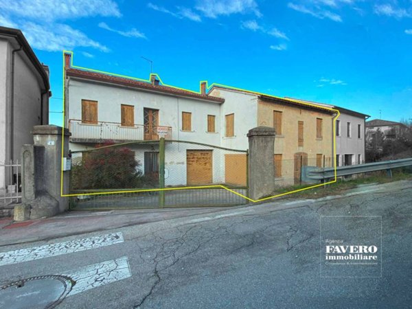casa indipendente in vendita a Stra in zona Paluello