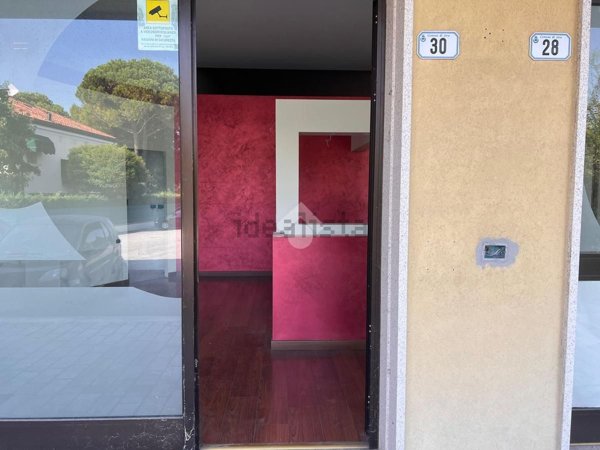 pentavano in vendita a Stra