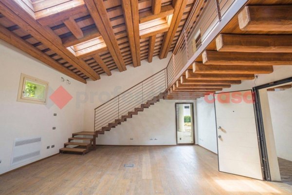 casa indipendente in vendita a Stra in zona San Pietro
